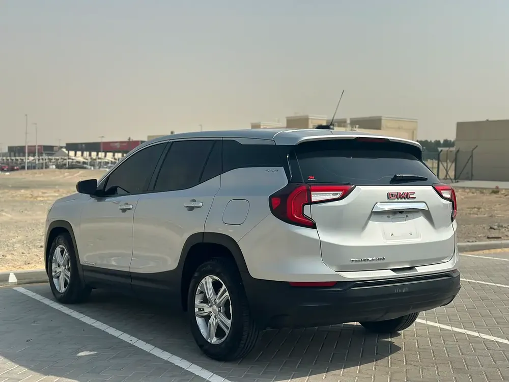 GMC Terrain SLE 2022 - GCC Specs - Excellent Condition - Image 9