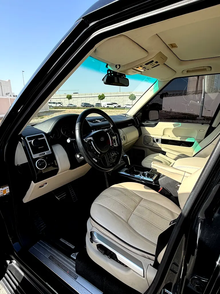 L322 Vogue Supercharged Facelifted 2008 - Image 15