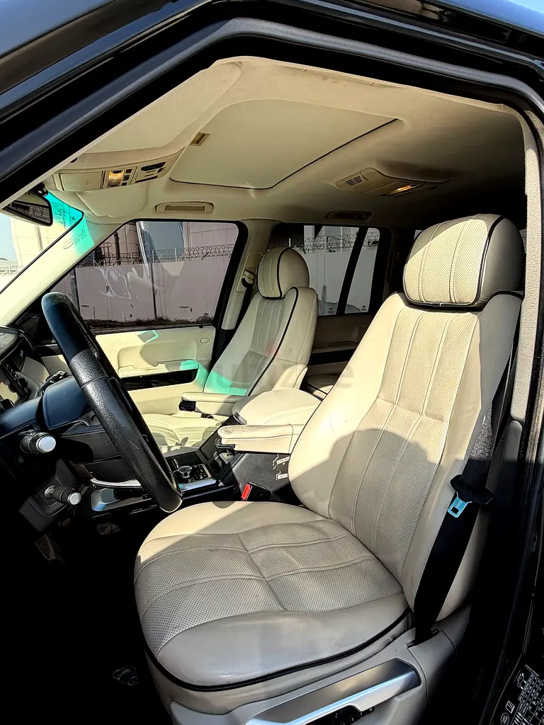 L322 Vogue Supercharged Facelifted 2008 - Image 17
