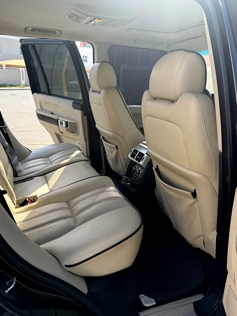 L322 Vogue Supercharged Facelifted 2008 - Image 20
