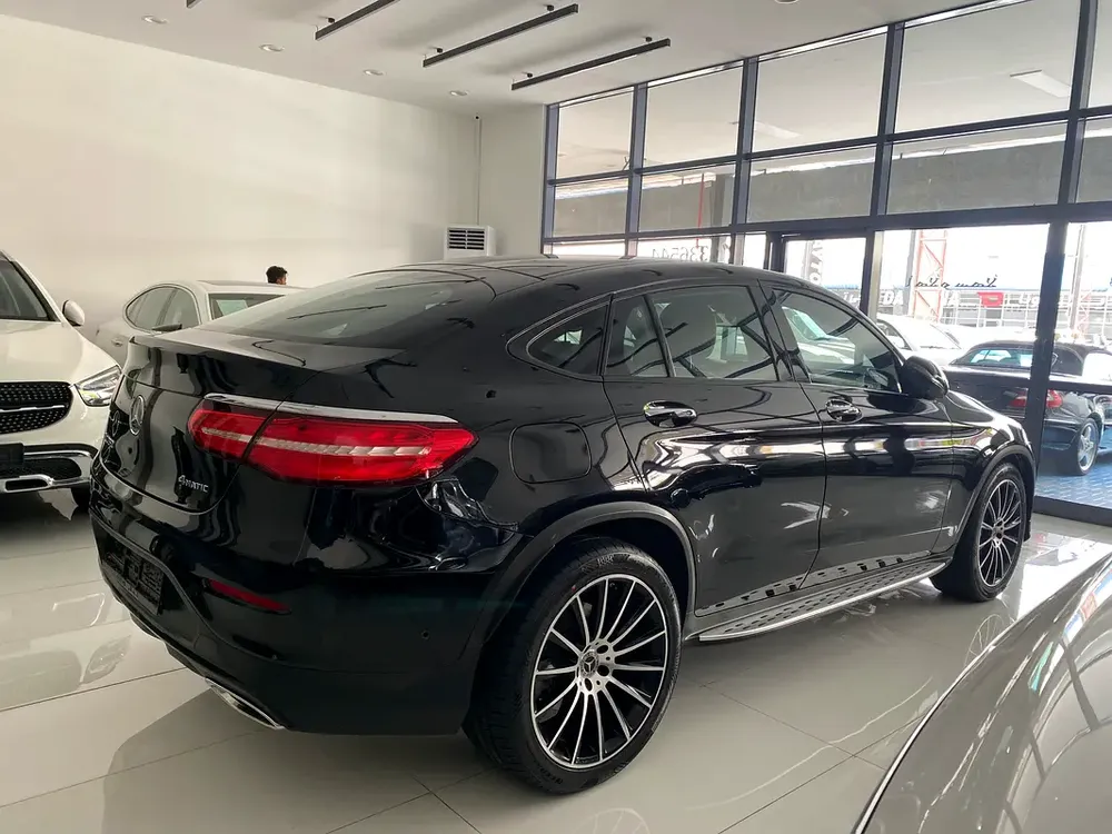 Very nice car Mercedes GLC250 Coupe model 2019 GCC - Image 14