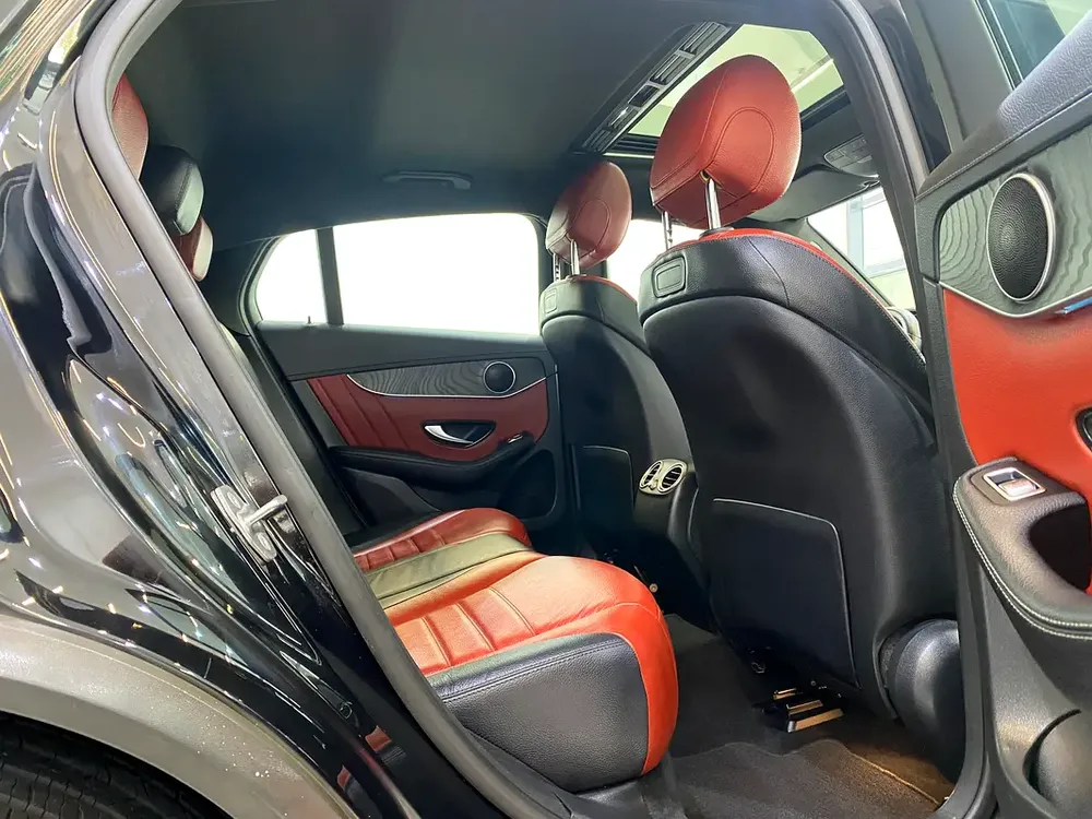 Very nice car Mercedes GLC250 Coupe model 2019 GCC - Image 19