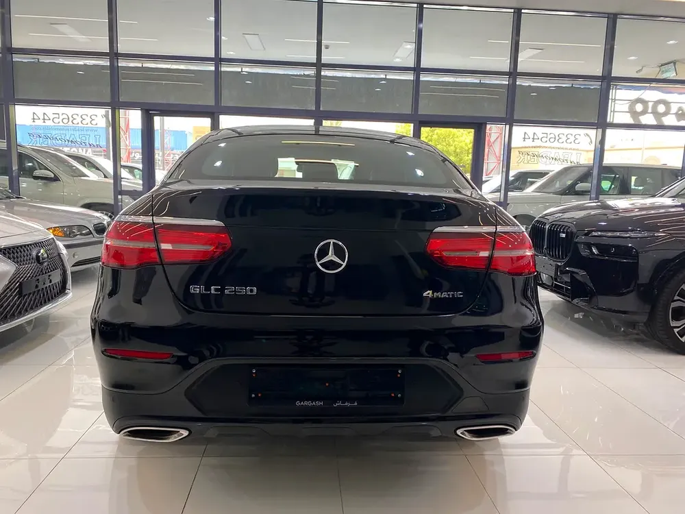 Very nice car Mercedes GLC250 Coupe model 2019 GCC - Image 8