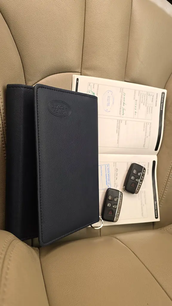 Land Rover Range Rover Evoque Prestige 2015 - GCC Specs - Excellent Condition - Image 20