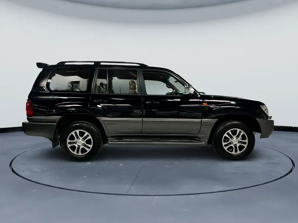 Lexus LX 470, 2004, GCC Specs - Image 8