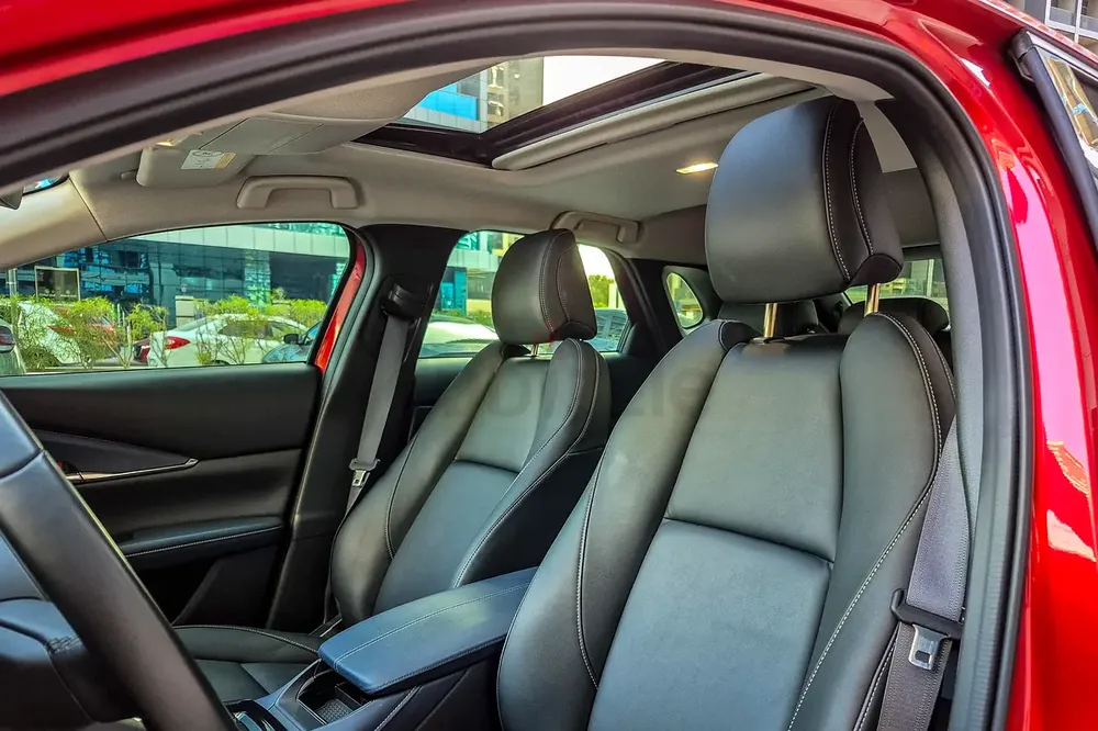AED 1155/month | 2024 Mazda CX-30 Urbane | GCC Specs | Ref#453747 - Image 11
