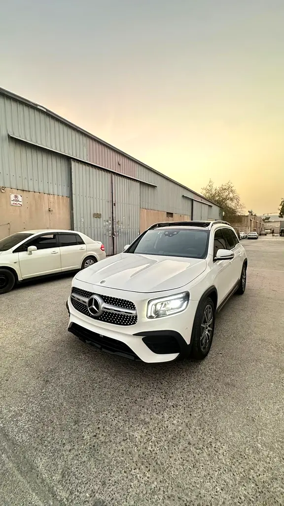 🔥 Mercedes-Benz GLB 35 AMG 2022 | Fresh Import | AMG Performance | Only 71K KM 🔥 - Image 4