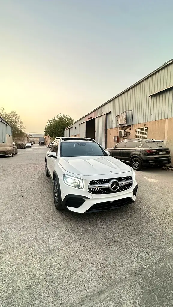 🔥 Mercedes-Benz GLB 35 AMG 2022 | Fresh Import | AMG Performance | Only 71K KM 🔥 - Image 6