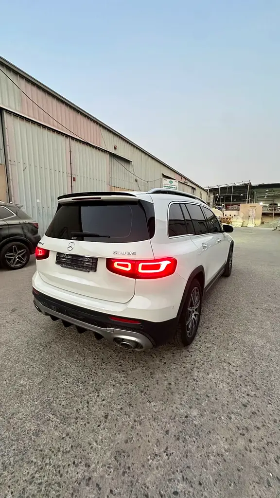 🔥 Mercedes-Benz GLB 35 AMG 2022 | Fresh Import | AMG Performance | Only 71K KM 🔥 - Image 9
