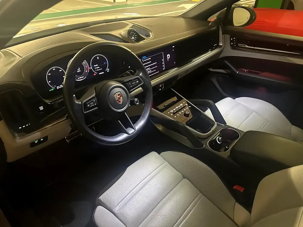Porsche Cayenne 2024 GCC Specs - Image 5