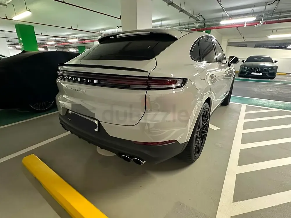 Porsche Cayenne 2024 GCC Specs - Image 8