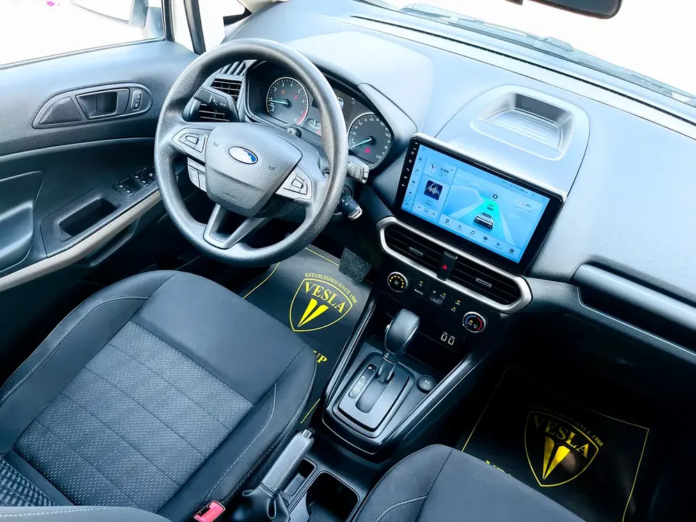 UNLIMITED MILEAGE WARRANTY / CRUISE CONTROL + NAVIGATION + CAMERA + APPLE PLAY / IN HOUSE FINANCE - Image 15
