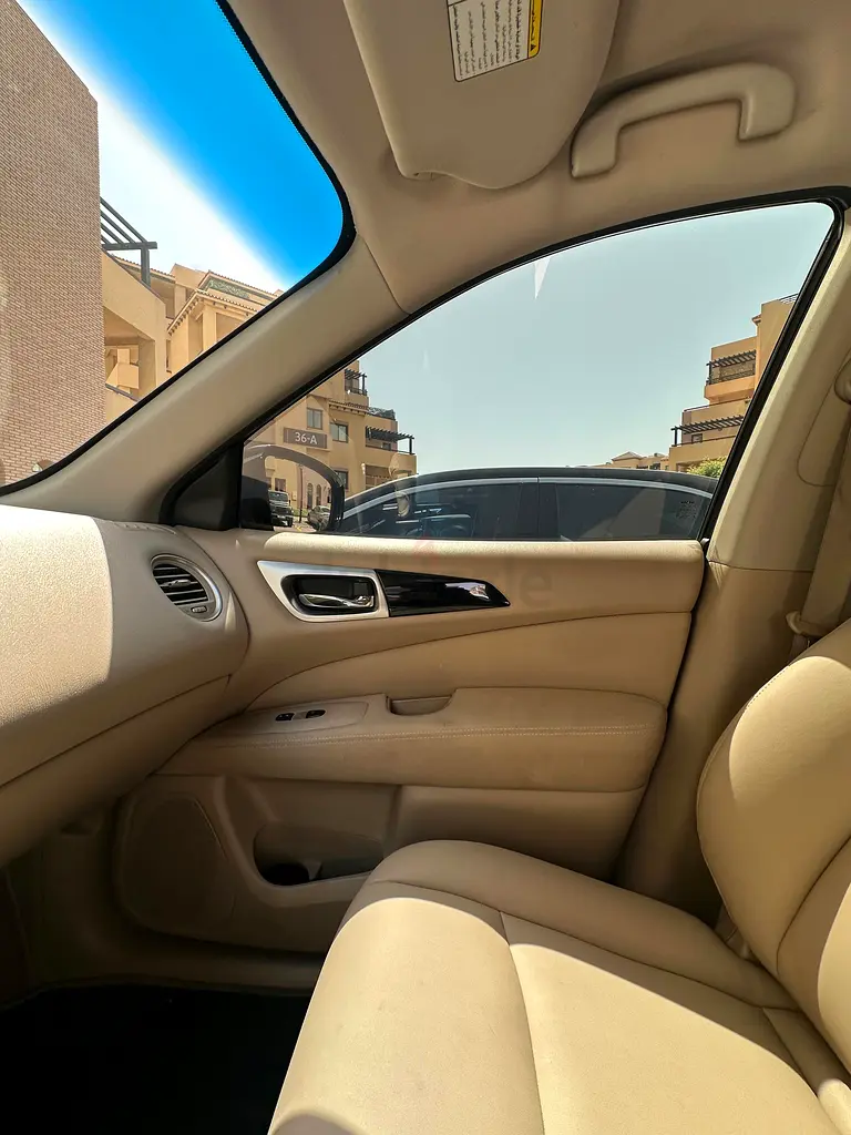 Nissan Pathfinder SV 2015 GCC Specs - Image 11