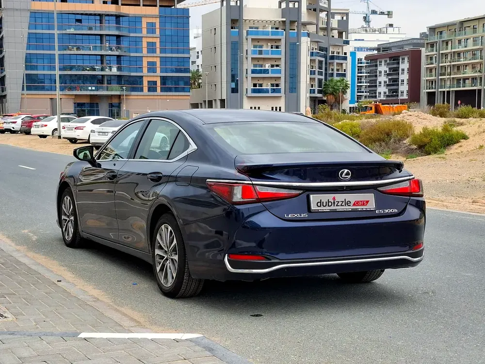 AED 1824/month | 2023 Lexus ES-Series ES 300h | GCC Specs | Ref#450560 - Image 8