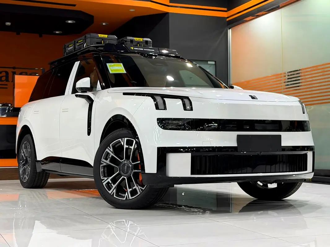Lynk&Co 900  2.0 Ultra 2025