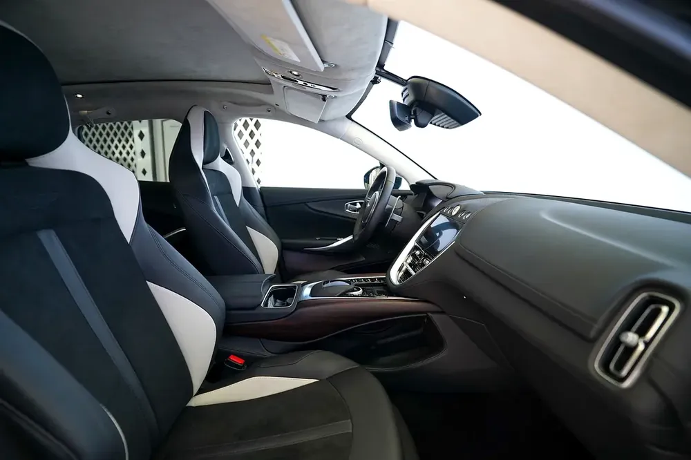WARRANTY DEC 2026 | MATT GREEN | TWO TONE INTERIOR | PANORAMIC ROOF | DBX 550 - Image 14