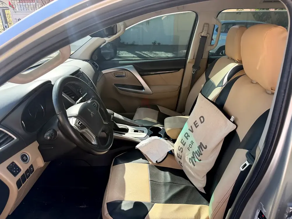 2016 Montero Sport 2WD First Owner Agency Maintained - Image 6