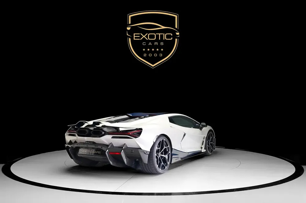 AD PERSONAM ALPHA | SPECIAL ORDER | DEALER SERVICE JUN 2028 | MATT CARBON INTERIOR | CARBON EXTERIOR - Image 5