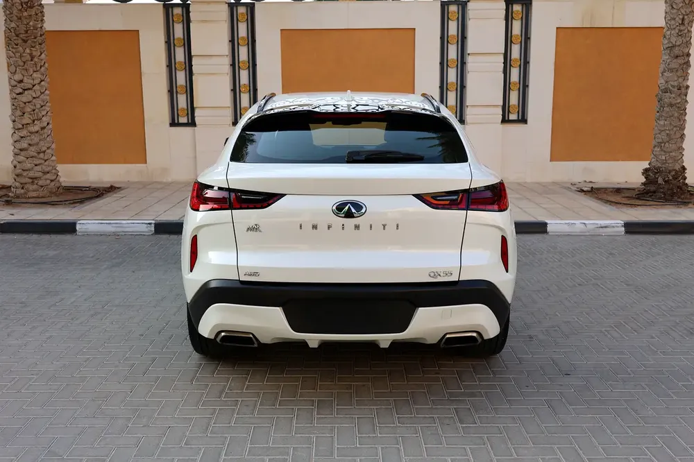 INFINITI  QX55-2022-101000KM-GCC SPECS-EXCELLENT CONDITION - Image 6