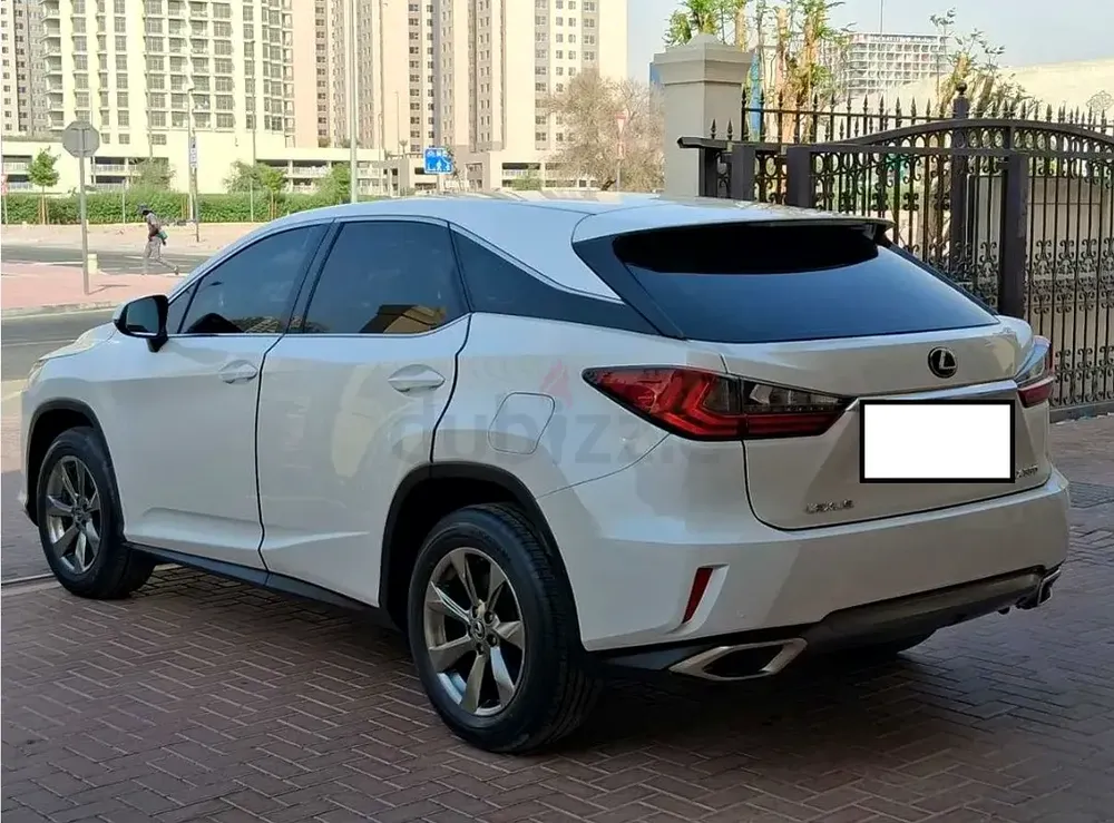 Lexus RX 350 Premier 2019 | GCC Specs | Pristine Condition - Image 6