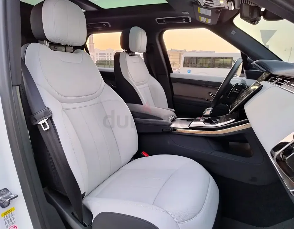 Range Rover Sport 2024 - Image 13