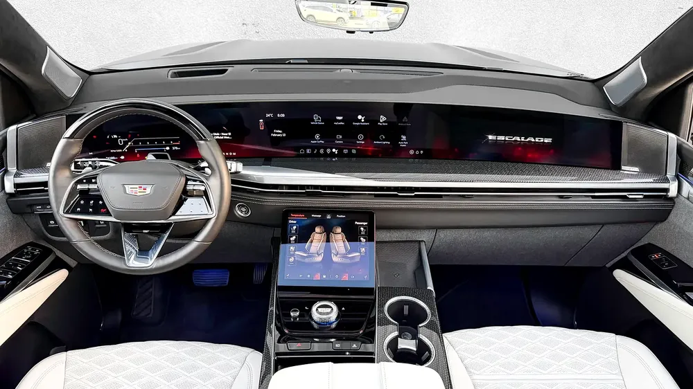 2025 Cadillac Escalade V I GCC I Warranty and service - Image 5