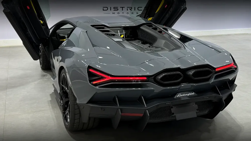 Brand New 2025 Lamborghini Revuelto - Japanese Specs - Hybrid V12 Performance - Image 12