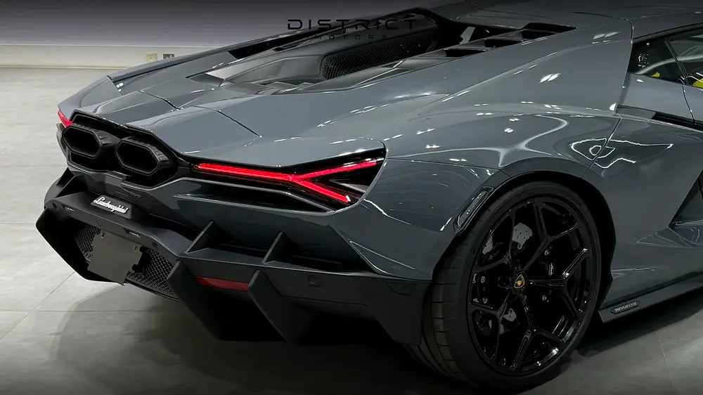 Brand New 2025 Lamborghini Revuelto - Japanese Specs - Hybrid V12 Performance - Image 14