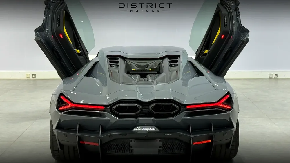 Brand New 2025 Lamborghini Revuelto - Japanese Specs - Hybrid V12 Performance - Image 5