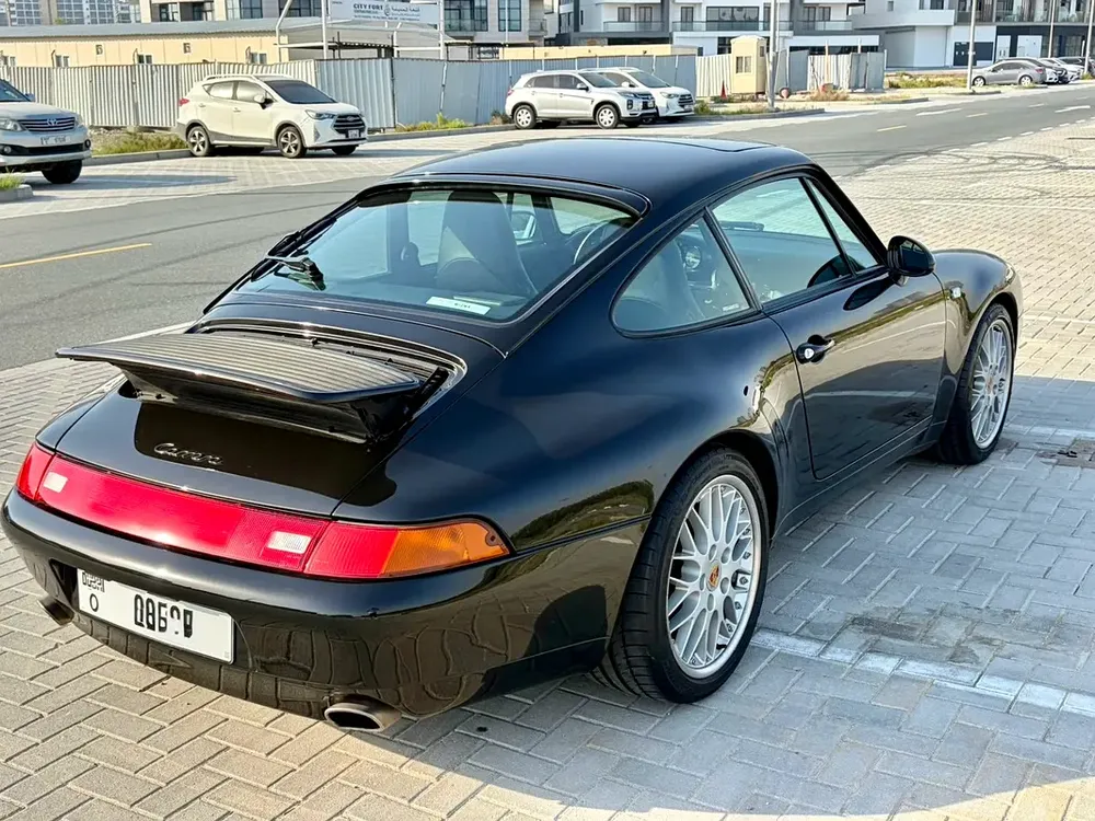 1996 Porsche 911 (993) Carrera - Japanese Specs - GCC Ready - Image 4