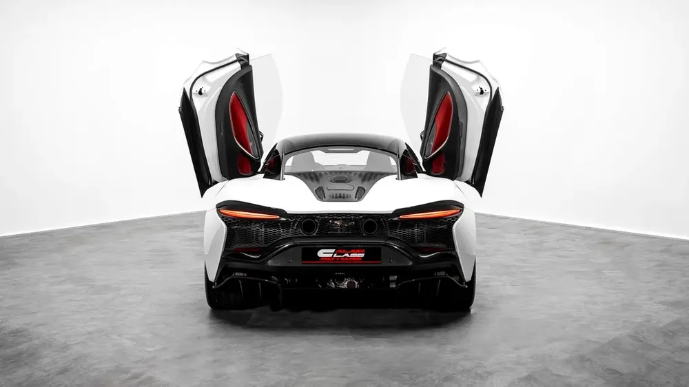 McLaren Artura - 2024 - GCC Specs - Under Warranty - Image 19