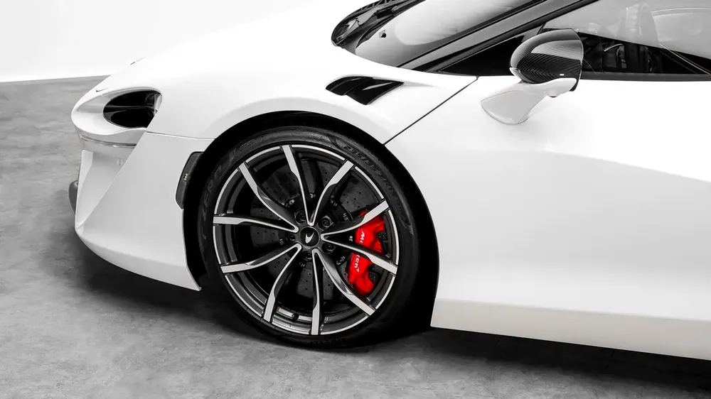 McLaren Artura - 2024 - GCC Specs - Under Warranty - Image 4
