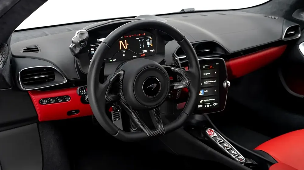 McLaren Artura - 2024 - GCC Specs - Under Warranty - Image 8