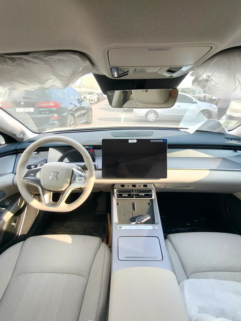 2025 BYD Han L EV 701KM Premium | Laser Radar | Luxury Electric Sedan - Image 11