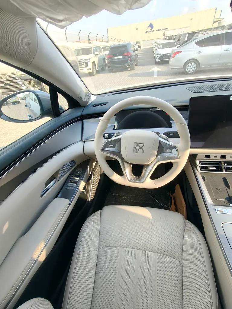 2025 BYD Han L EV 701KM Premium | Laser Radar | Luxury Electric Sedan - Image 12