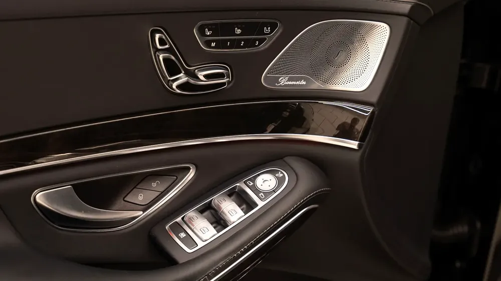 2016 Mercedes-AMG S63 | Very Clean | accident free | - Image 10