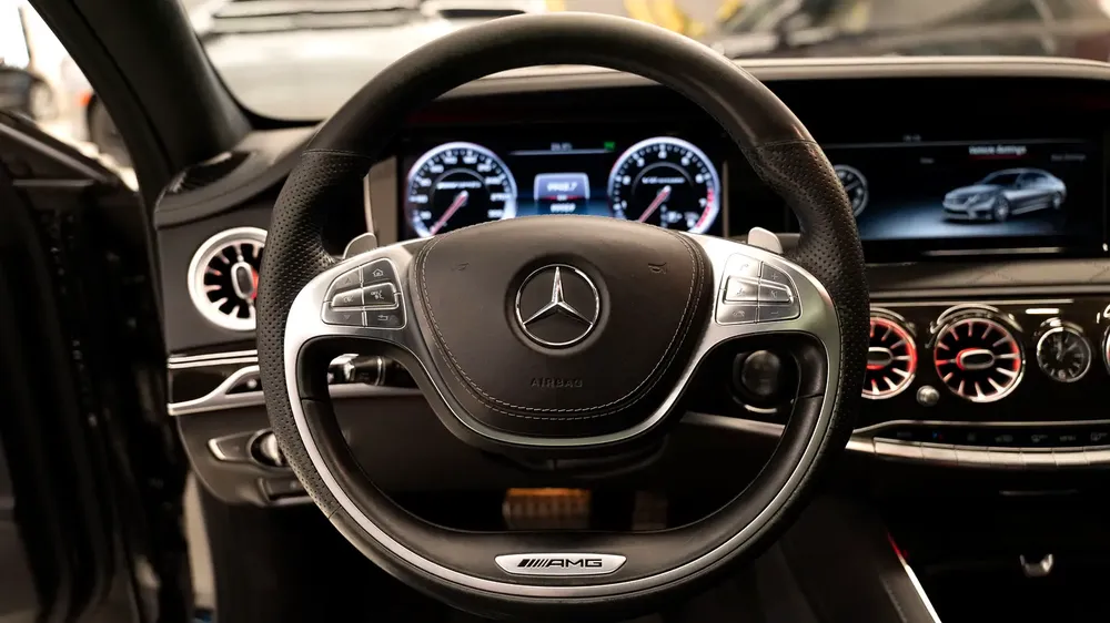 2016 Mercedes-AMG S63 | Very Clean | accident free | - Image 14