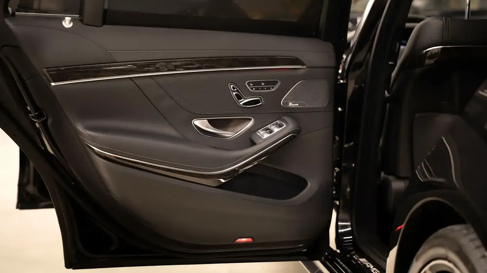 2016 Mercedes-AMG S63 | Very Clean | accident free | - Image 17