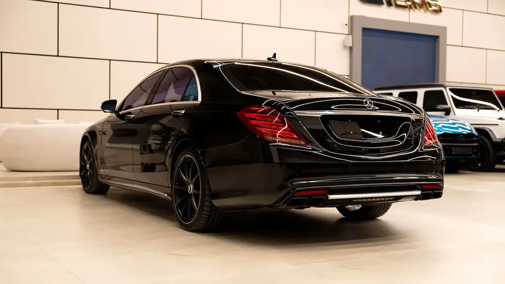 2016 Mercedes-AMG S63 | Very Clean | accident free | - Image 7