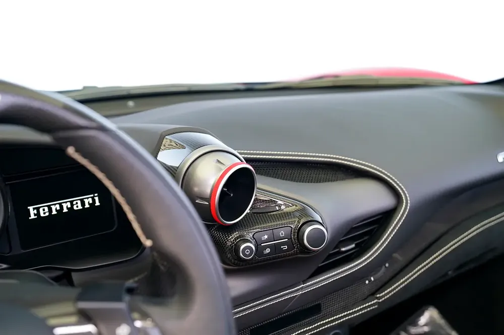F8 SPIDER | CARBON INTERIOR | CARBON EXTERIOR | SERVICE CONTRAT TILL JULY 2029 - Image 16