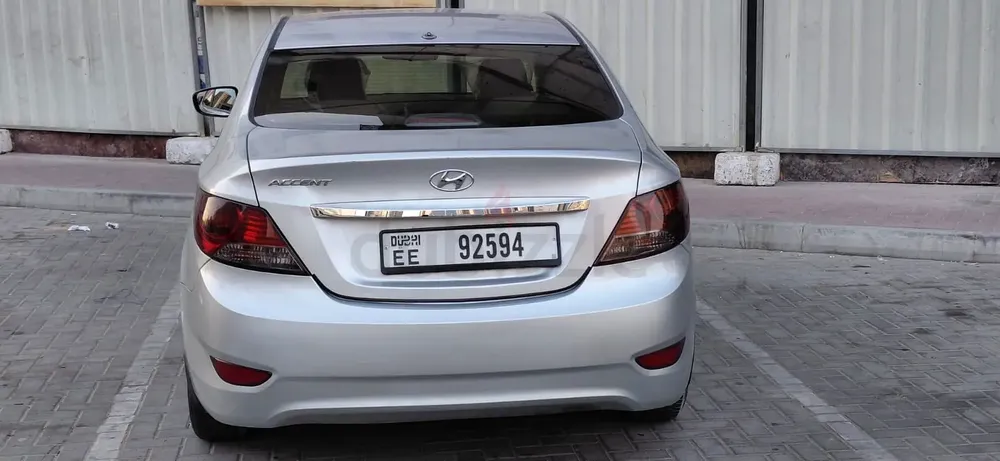 Hyundai Accent 2015, south Korea - Image 4