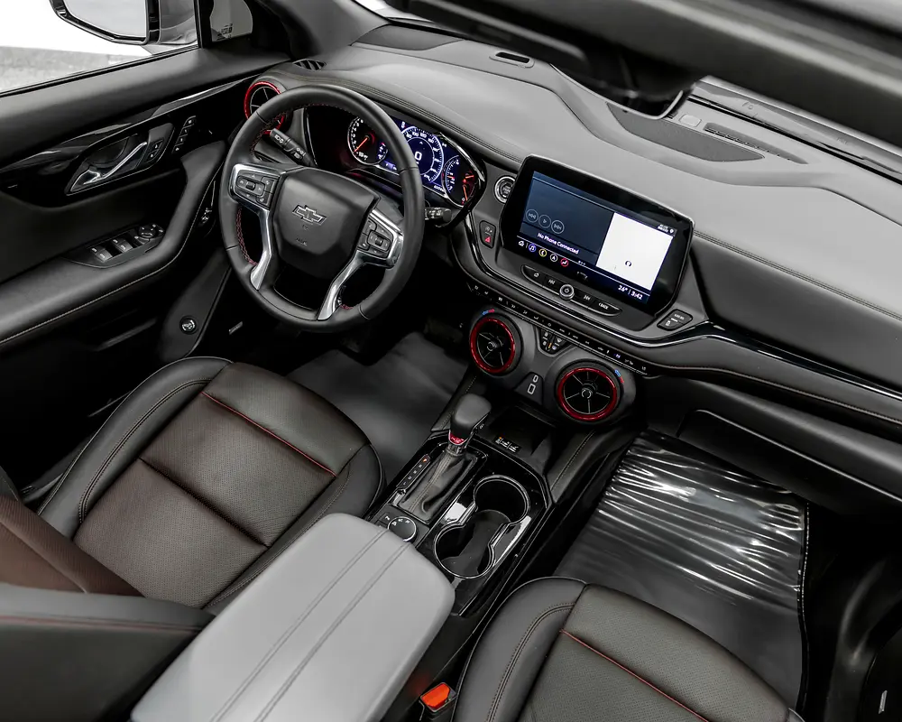 CHEVROLET BLAZER RS - 2023 - GCC - FSH - UNDER WARRANTY - EXCELLENT CONDITION - Image 9