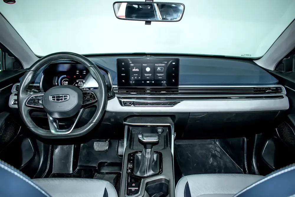 GEELY WARRANTY 2028 / 150,000 KM | SUNROOF | LEATHER | 1.5 GCC | AED 750 PM - Image 9