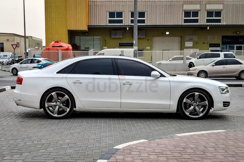 Inspected Car | 2013 Audi A8  | GCC Specs | Ref#406100 - Image 4