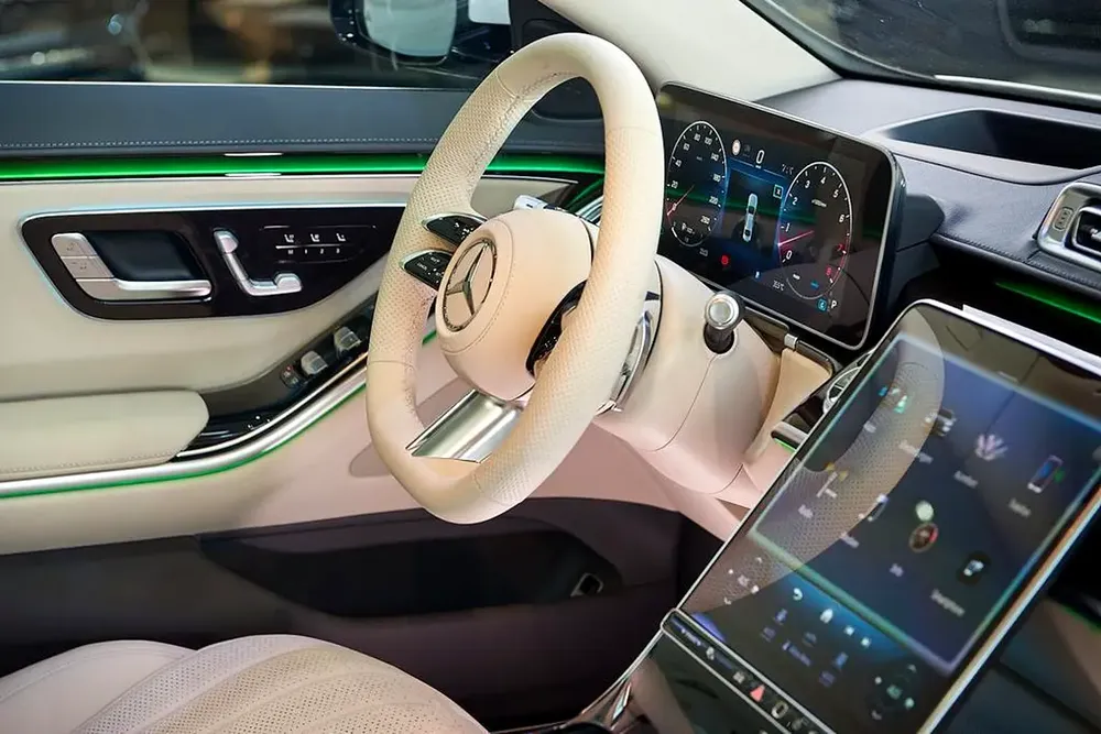 Mercedes S450L - 2023 - Brand New . - Image 11