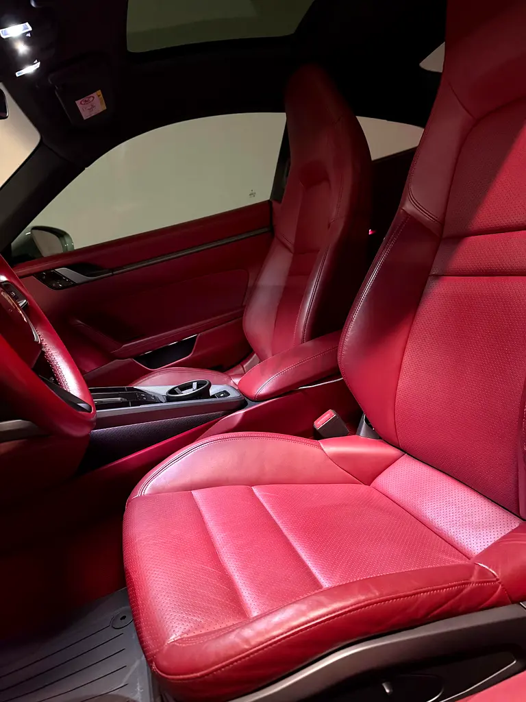 2021 Porsche 911 Carrera | GCC Specs | Pristine Condition - Image 10