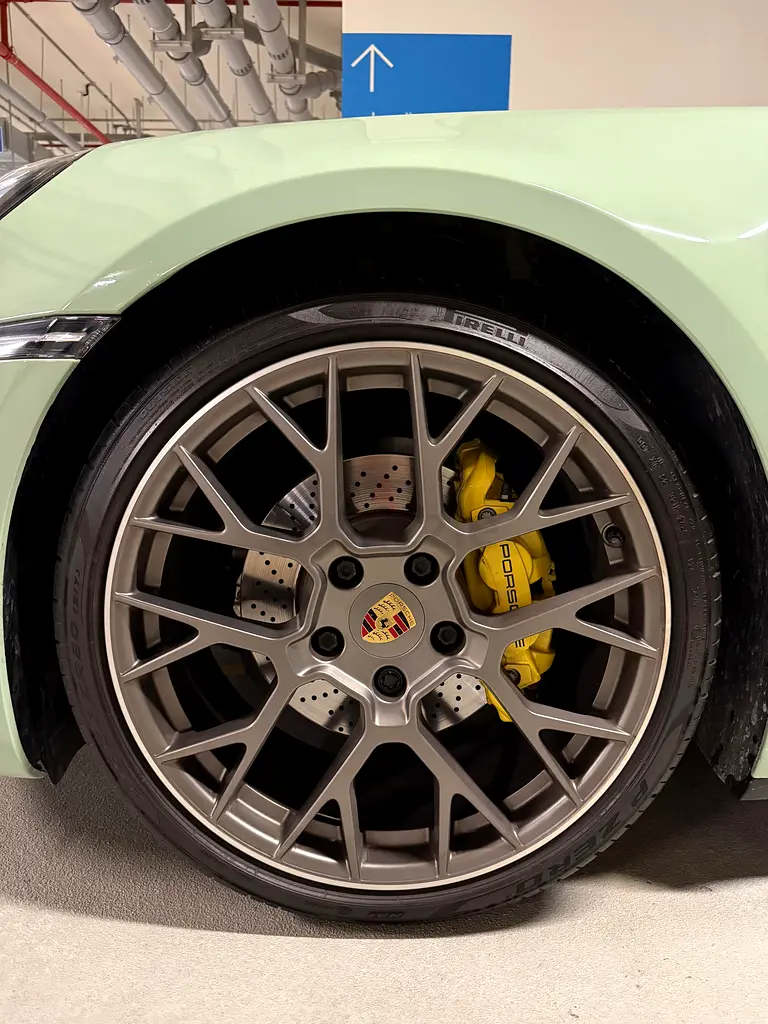 2021 Porsche 911 Carrera | GCC Specs | Pristine Condition - Image 5