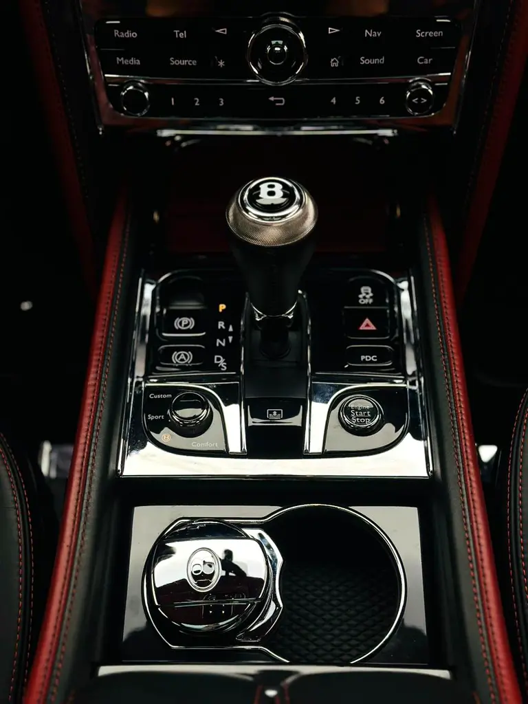 Bentley Mulsanne Special Edition 2016 - GCC Specs - Pristine Condition - Image 11