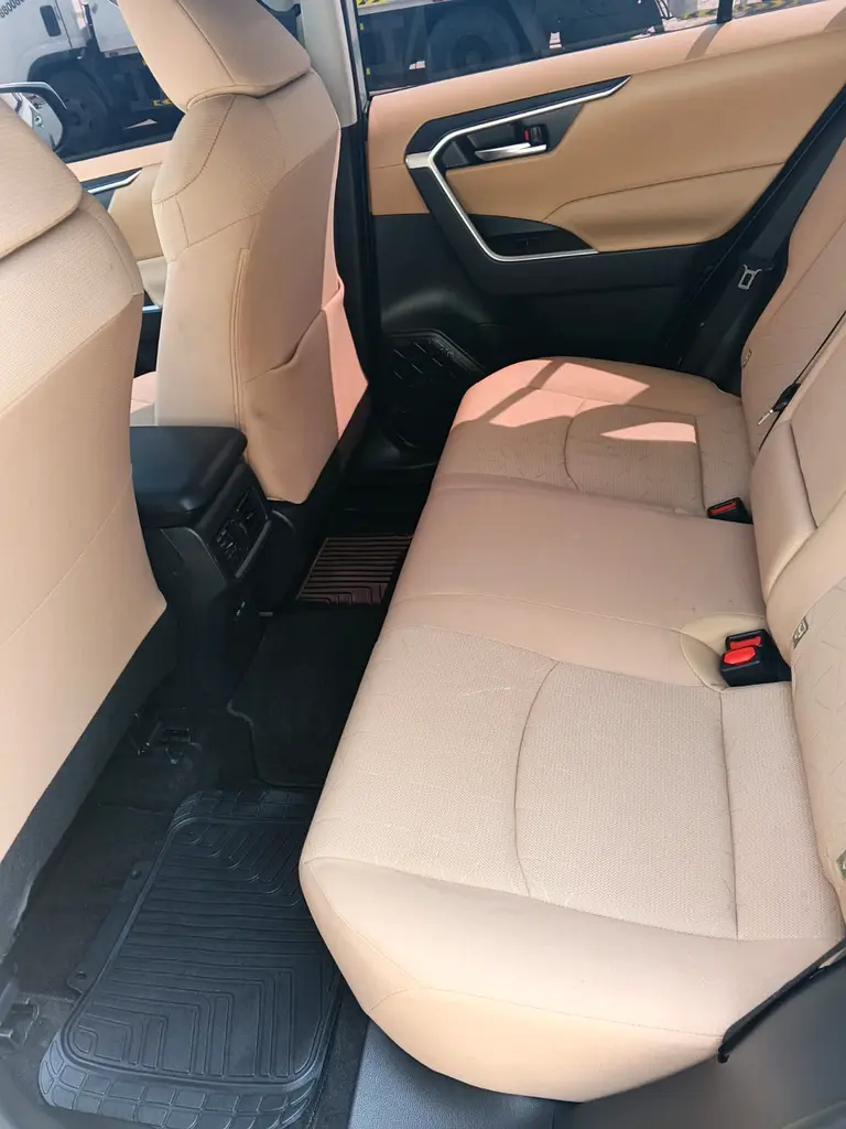 Toyota RAV4 GXR 2024 GCC Specs - Image 12