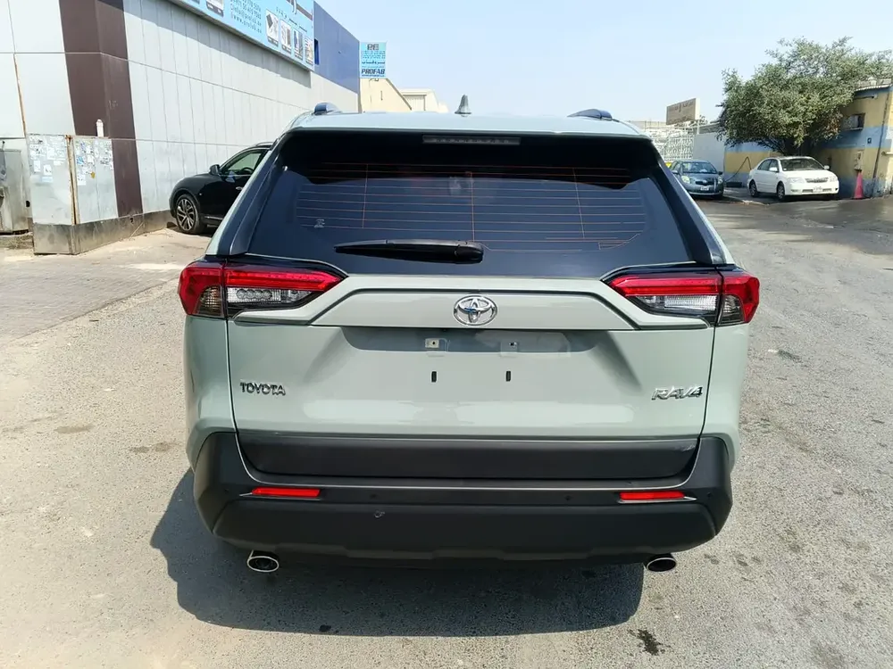 Toyota RAV4 GXR 2024 GCC Specs - Image 7